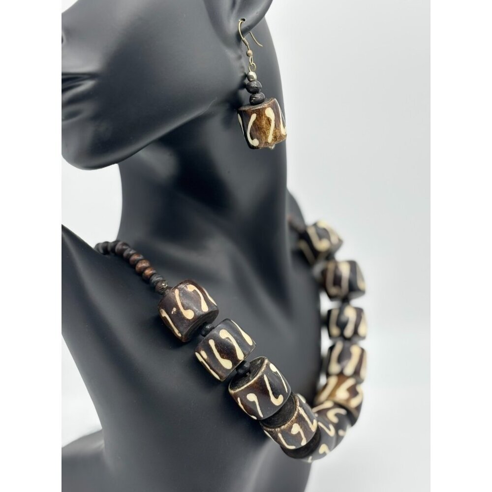 Antique Burmese Pumtek Prayer Beads Fossilized Wood Necklace and Earrings Set